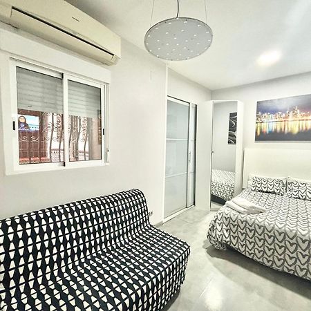 Centro Ferrocarril 2 Metro Delicias Appartement Madrid Buitenkant foto