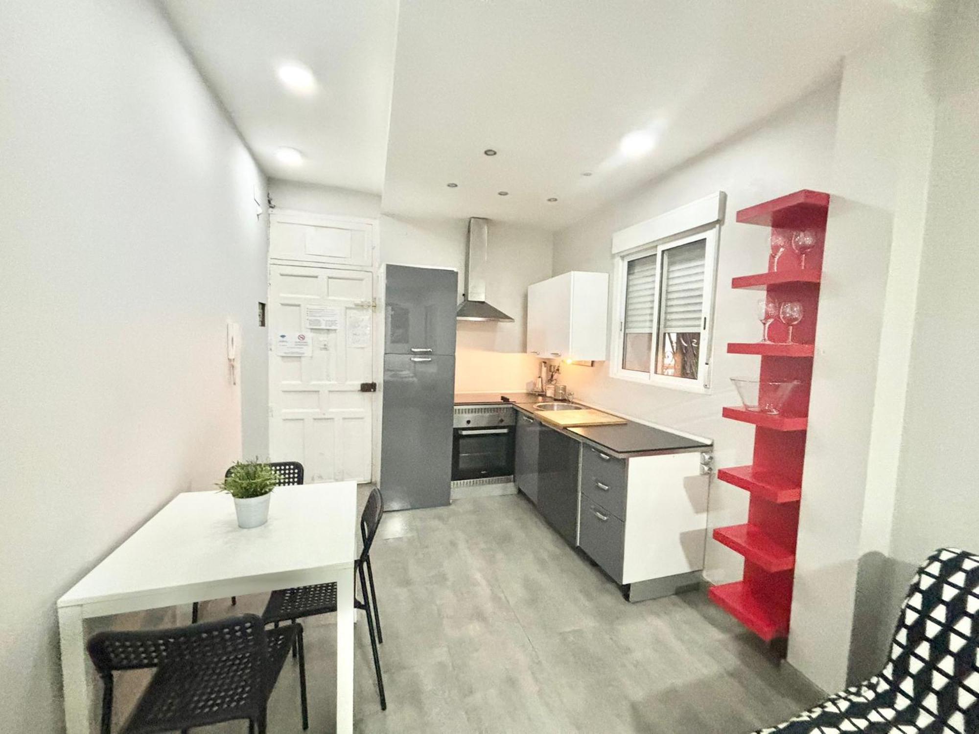Centro Ferrocarril 2 Metro Delicias Appartement Madrid Buitenkant foto