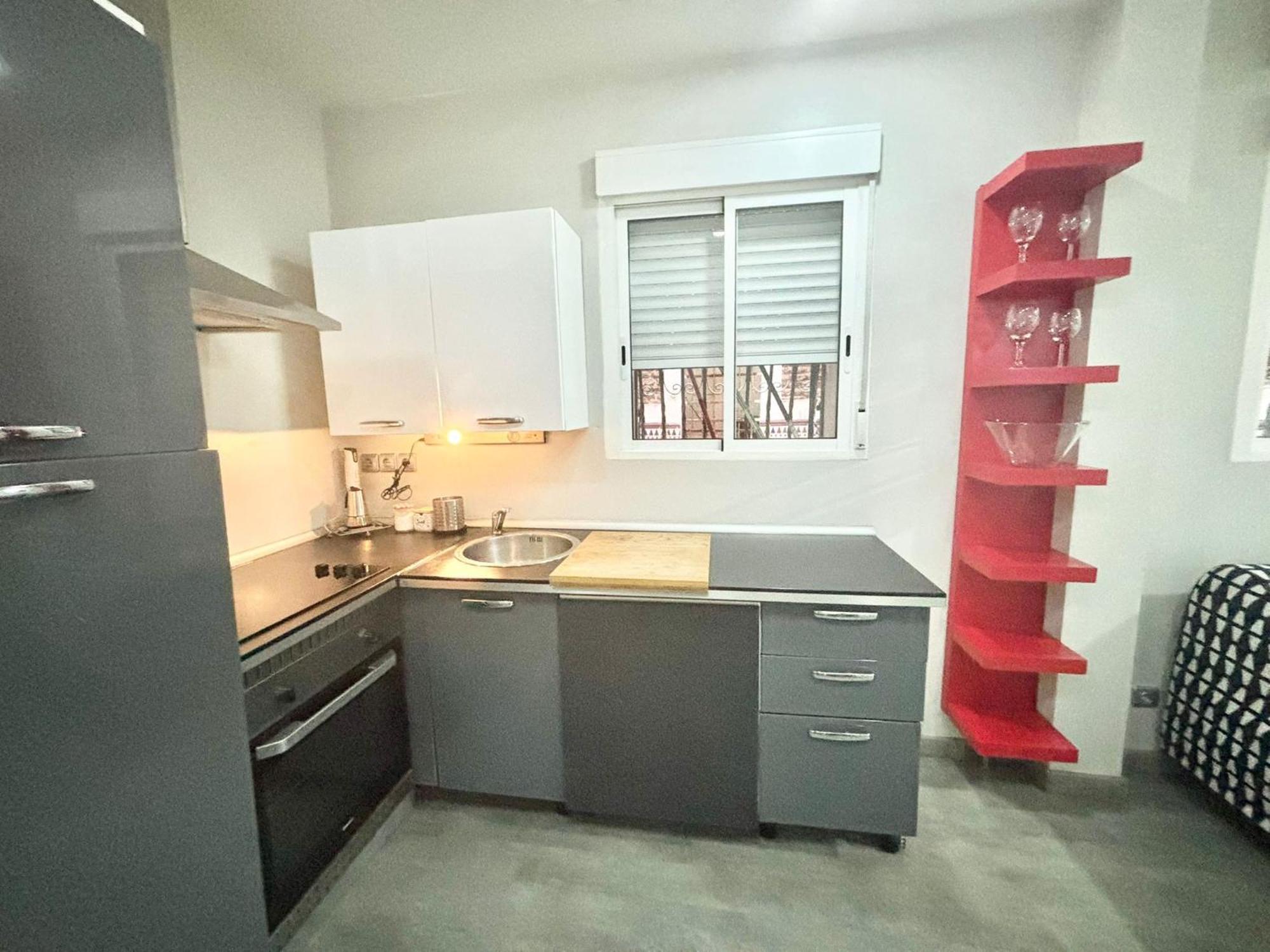 Centro Ferrocarril 2 Metro Delicias Appartement Madrid Buitenkant foto